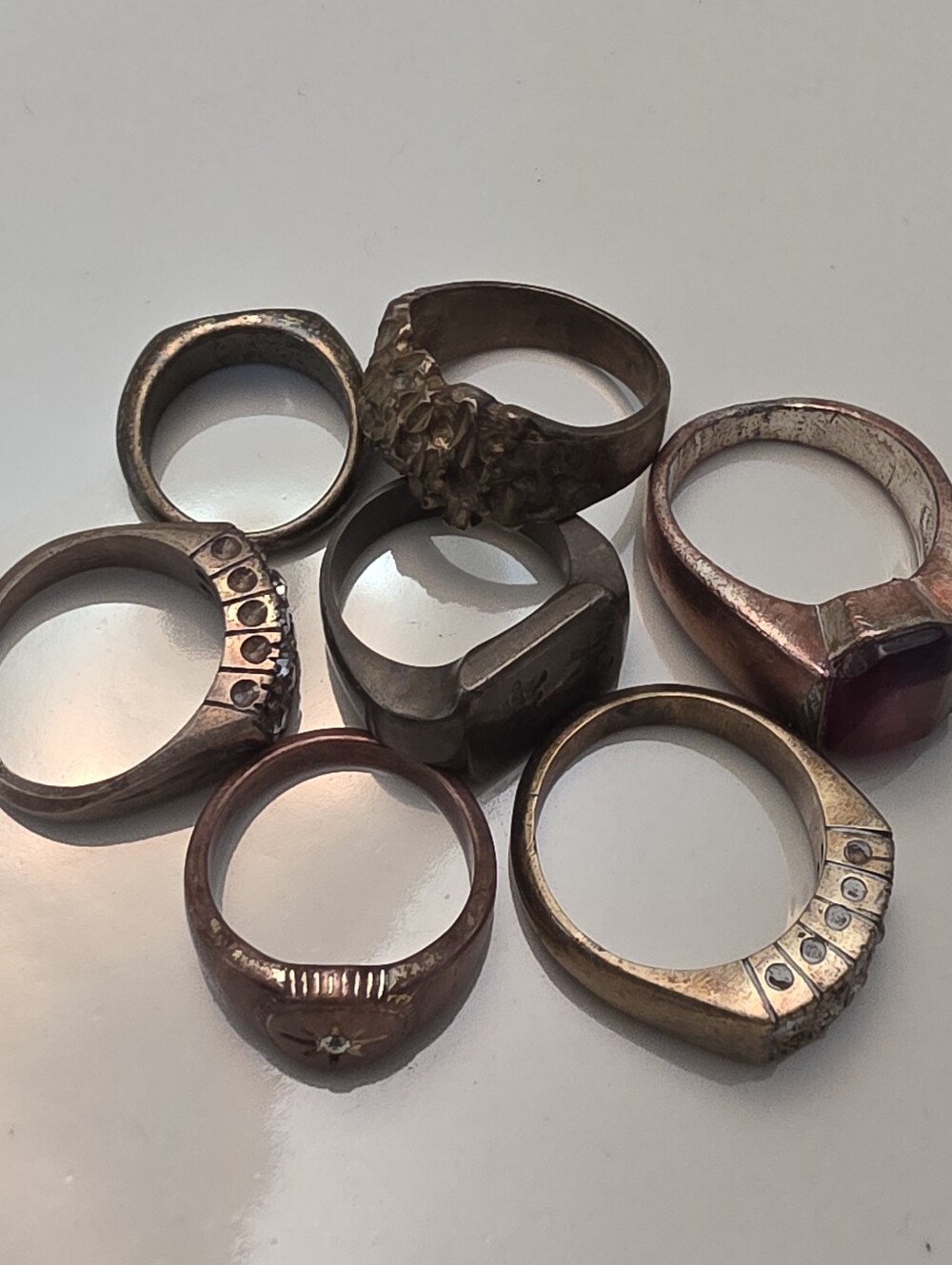 Antique/Vintage Bronze Brass Or Copper Ring Bundle Repair Repurpose Wear - Picture 16 of 16